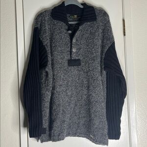 Giesswein 100% Wool Men's Charcoal and Black Knit Sweater